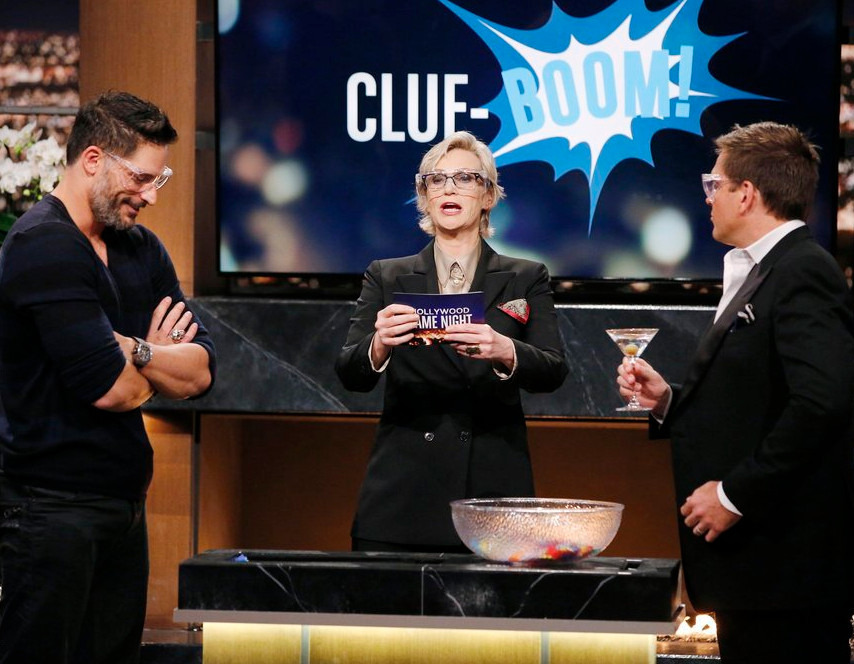 Jane Lynch and celebs play Clue-Boom